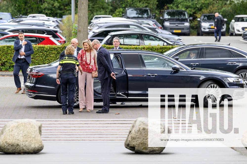 Apeldoorn, The Netherlands, 2026-10-01 14:03:20 APELDOORN, 01-10-2026, Police Academy. Queen Maxima visits the Police Academy in Apeldoorn in the context of financially sound employership. With over 67,000 employees, the National Police is one of the largest employers in the Netherlands and a member of the Foundation for Financially Healthy Netherlands (SFGN). Queen Maxima is honorary chair of this foundation. PHOTO: NLBeeld Patrick van Emst Credit: NL Beeld Patrick van Emst