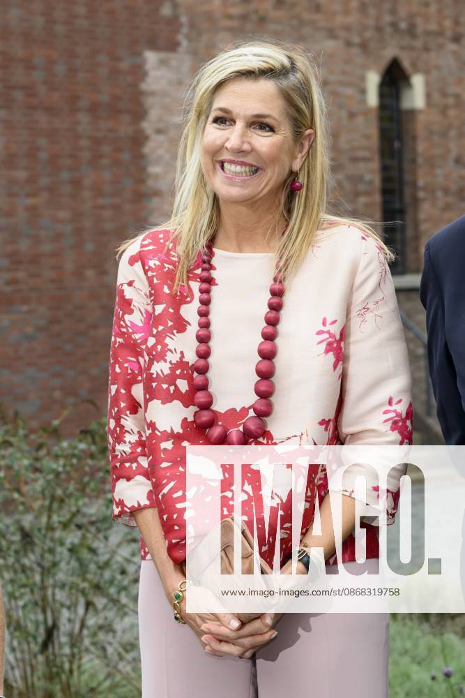Apeldoorn, The Netherlands, 2026-10-01 14:01:33 APELDOORN, 01-10-2026, Police Academy. Queen Maxima visits the Police Academy in Apeldoorn in the context of financially sound employership. With over 67,000 employees, the National Police is one of the largest employers in the Netherlands and a member of the Foundation for Financially Healthy Netherlands (SFGN). Queen Maxima is honorary chair of this foundation. PHOTO: NLBeeld Patrick van Emst Credit: NL Beeld Patrick van Emst