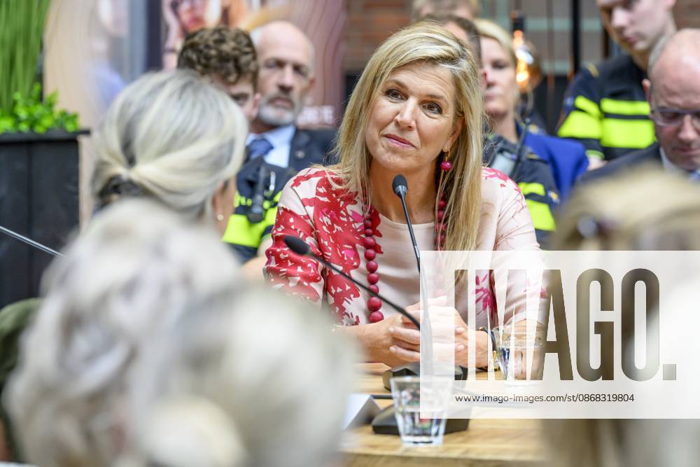 Apeldoorn, The Netherlands, 2026-10-01 14:16:33 APELDOORN, 01-10-2026, Police Academy. Queen Maxima visits the Police Academy in Apeldoorn in the context of financially sound employership. With over 67,000 employees, the National Police is one of the largest employers in the Netherlands and a member of the Foundation for Financially Healthy Netherlands (SFGN). Queen Maxima is honorary chair of this foundation. PHOTO: NLBeeld Patrick van Emst Credit: NL Beeld Patrick van Emst