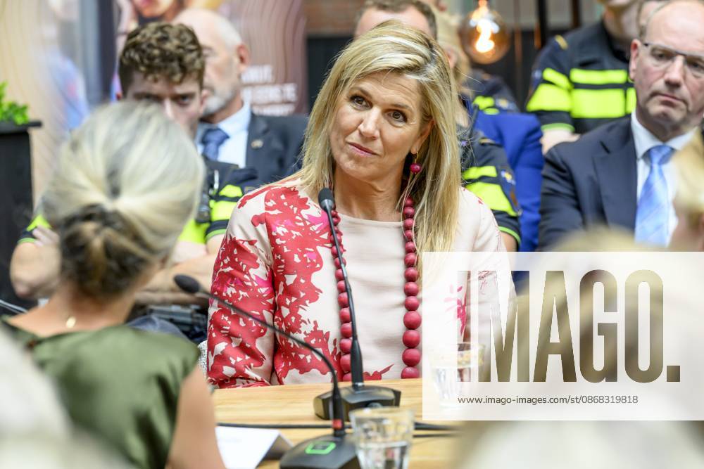 Apeldoorn, The Netherlands, 2026-10-01 14:17:07 APELDOORN, 01-10-2026, Police Academy. Queen Maxima visits the Police Academy in Apeldoorn in the context of financially sound employership. With over 67,000 employees, the National Police is one of the largest employers in the Netherlands and a member of the Foundation for Financially Healthy Netherlands (SFGN). Queen Maxima is honorary chair of this foundation. PHOTO: NLBeeld Patrick van Emst Credit: NL Beeld Patrick van Emst
