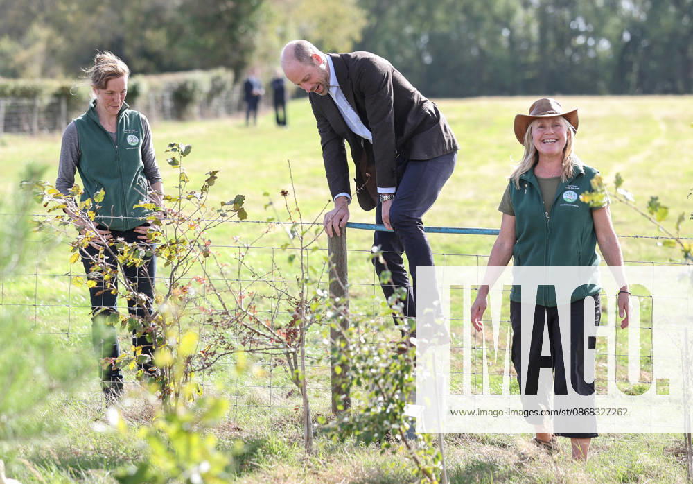 The Prince Of Wales Visits Monmouthshire And Herefordshire ABERGAVENNY, WALES - OCTOBER 01: Prince William, Prince Of Wales climbs over a wire fence during a visit to the charity Stump Up For Trees, to hear about the charity s goal of planting one million native trees across South Wales, at White Castle Farm on October 01, 2026 in Abergavenny, Wales. The Prince of Wales also visited the region to meet with those tackling the threat of flooding caused by extreme weather conditions., Credit:Chris Jackson PA ROTA - B68 Avalon United Kingdom, Wales, Abergavenny