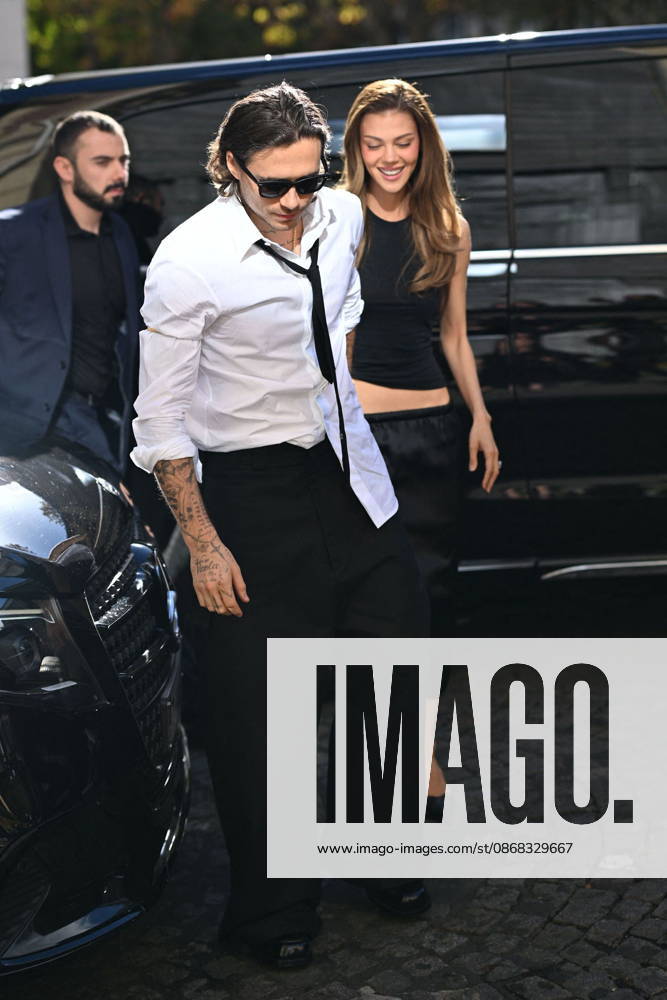 Brooklyn Beckham and his wife Nicola Peltz are back at their hotel after the Balenciaga fashion show during Paris Fashion Week on October 1, 2026. Brooklyn Beckham, who has remained estranged from his family since his 2022 wedding, is unlikely to attend the show for his mother V Beckham’s fashion house, scheduled for October 2, 2026. Pierre Perusseau Bestimage Brooklyn Beckham and his wife Nicola Peltz are back at their hotel following the Balenciaga show during PFW Fashion Week on October 1, 2026 Brooklyn Beckham, who has remained estranged from his family since his 2022 wedding, is unlikely to attend the show for his mother V Beckham’s fashion house, scheduled for October 2, 2026, in Paris, France
