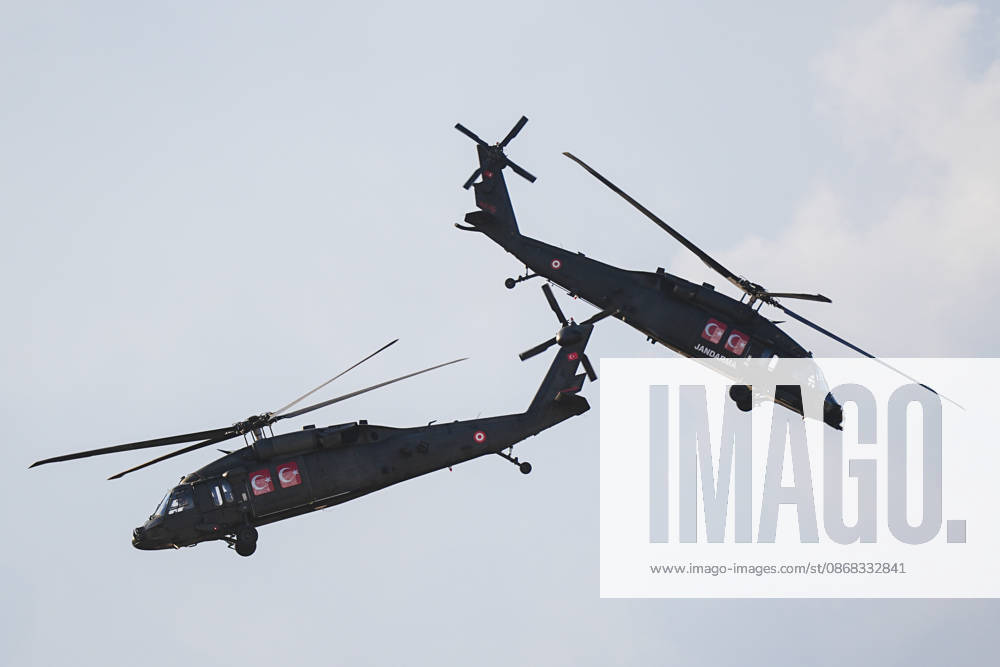 TEKNOFEST Southeast in Turkiye s Sanliurfa SANLIURFA, TURKIYE - OCTOBER 1: The Turkish Gendarmerie s Steel Wings team performs a demonstration flight during TEKNOFEST Southeast, world s largest aviation, space, and technology festival at the Sanliurfa GAP Airport for its 15th edition in Sanliurfa, Turkiye on October 01, 2026. Adem Kutucu Anadolu Sanliurfa Turkey. Editorial use only. Please get in touch for any other usage.