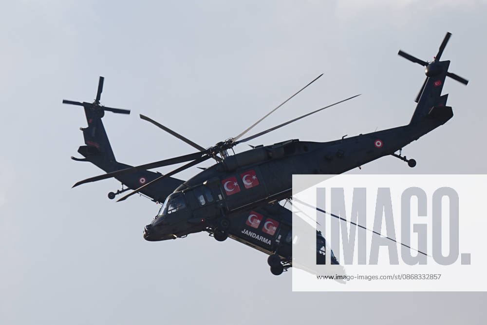 TEKNOFEST Southeast in Turkiye s Sanliurfa SANLIURFA, TURKIYE - OCTOBER 1: The Turkish Gendarmerie s Steel Wings team performs a demonstration flight during TEKNOFEST Southeast, world s largest aviation, space, and technology festival at the Sanliurfa GAP Airport for its 15th edition in Sanliurfa, Turkiye on October 01, 2026. Adem Kutucu Anadolu Sanliurfa Turkey. Editorial use only. Please get in touch for any other usage.