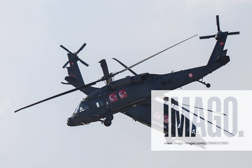 TEKNOFEST Southeast in Turkiye s Sanliurfa SANLIURFA, TURKIYE - OCTOBER 1: The Turkish Gendarmerie s Steel Wings team performs a demonstration flight during TEKNOFEST Southeast, world s largest aviation, space, and technology festival at the Sanliurfa GAP Airport for its 15th edition in Sanliurfa, Turkiye on October 01, 2026. Adem Kutucu Anadolu Sanliurfa Turkey. Editorial use only. Please get in touch for any other usage.