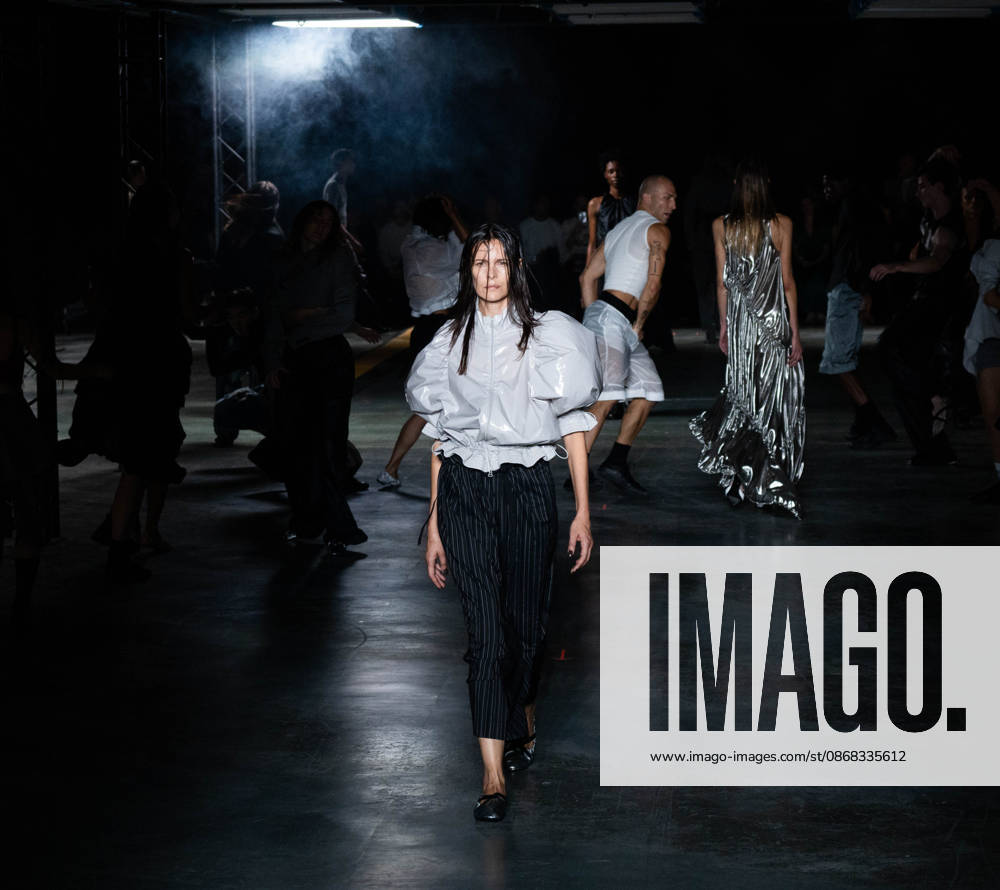 Paris Fashion Week Women s Wear SPRING SUMMER 2027 Collection by ALAINPAUL, October 1, 2026, photography by Sylvie Lefort, MAXPPP 01 10 2026 @Sylvie Lefort Photography MAXPPP 10 01 26 Models showcase designs from the ALAINPAUL Women’s Spring Summer 2027 collection during Paris Fashion Week in Paris, France, October 1, 2026. The Women’s collections were presented from September 28 to October 6, 26