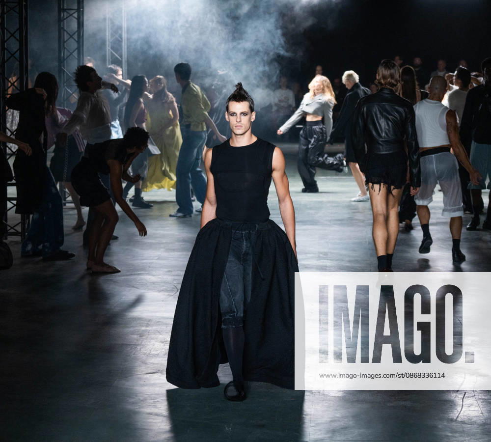 Paris Fashion Week Women s Wear SPRING SUMMER 2027 Collection by ALAINPAUL, October 1, 2026; Photography by Sylvie Lefort; MAXPPP 01 10 2026 @Sylvie Lefort Photography MAXPPP October 1, 2026 Models showcase designs from the ALAINPAUL Women’s Spring Summer 2027 collection during Paris Fashion Week in Paris, France, October 1, 2026. The women’s collections were presented from September 28 to October 6, 26.