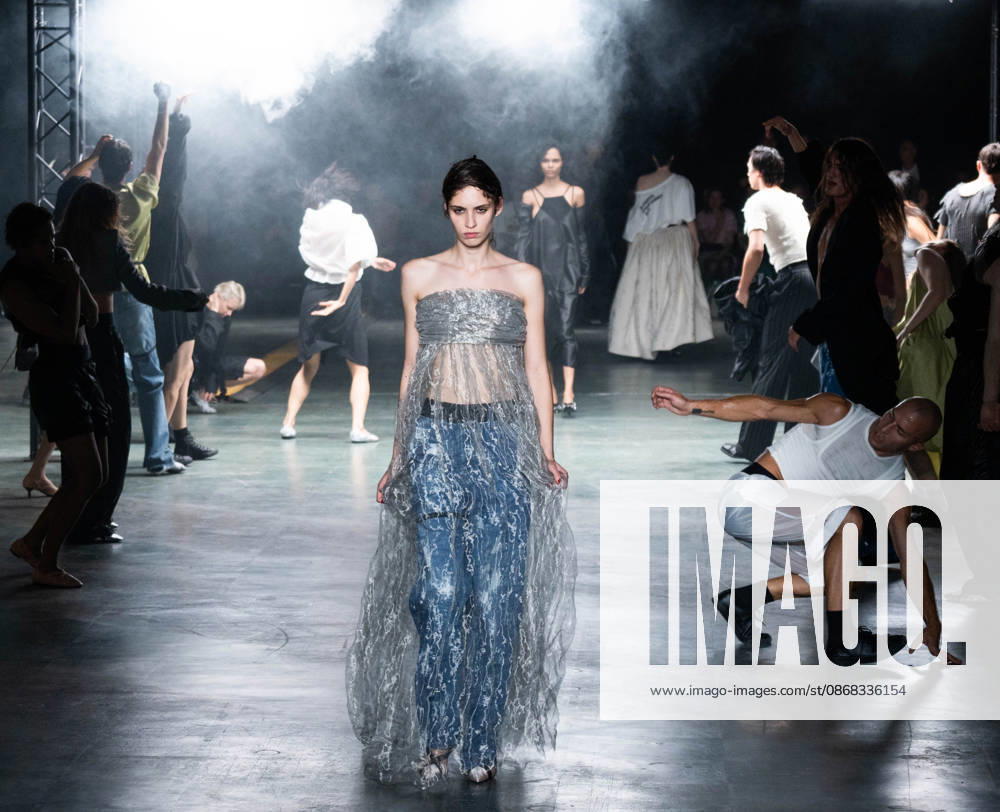 Paris Fashion Week Women s Wear SPRING SUMMER 2027 Collection by ALAINPAUL, October 1, 2026; Photography by Sylvie Lefort; MAXPPP 01 10 2026 @Sylvie Lefort Photography MAXPPP October 1, 2026 Models showcase designs from the ALAINPAUL Women’s Spring Summer 2027 collection during Paris Fashion Week in Paris, France, October 1, 2026. The women’s collections were presented from September 28 to October 6, 26.