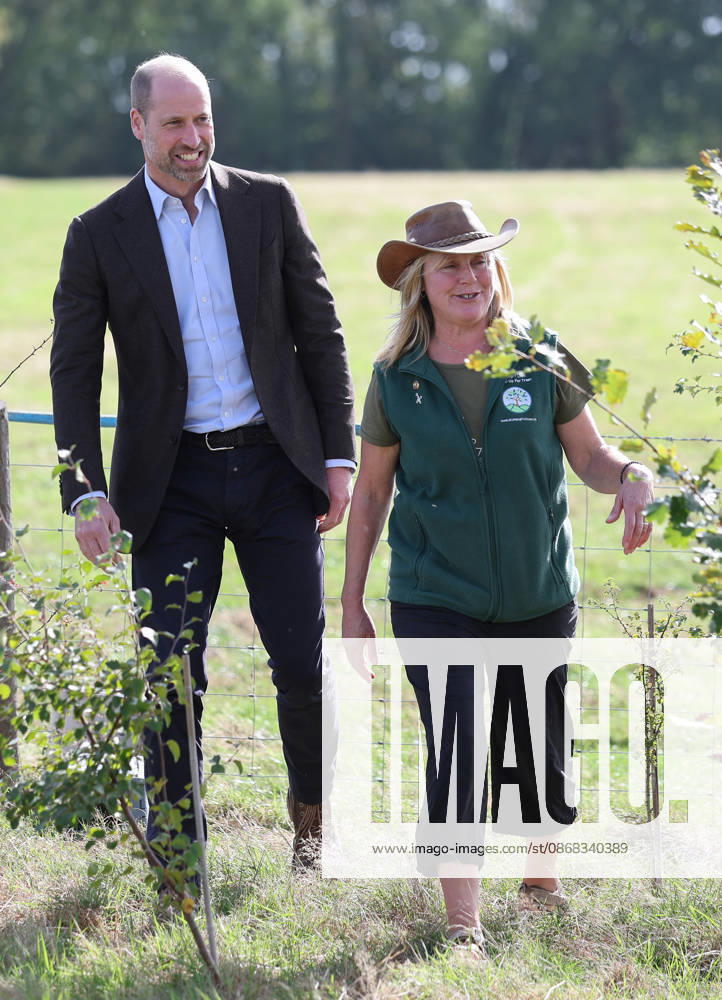 The Prince Of Wales Visits Monmouthshire And Herefordshire ABERGAVENNY, WALES - OCTOBER 01: Prince William, Prince Of Wales speaks with Kate Beavan from Great Tre-rhew Farm, a local farming family, who have partnered with the charity Stump Up For Trees, to use their land for upstream flooding interventions and the charity s goal of planting one million native trees across South Wales, at White Castle Farm on October 01, 2026 in Abergavenny, Wales. The Prince of Wales visited the region to meet with those tackling the threat of flooding caused by extreme weather conditions., Credit:Chris Jackson PA ROTA - B68 Avalon United Kingdom, Wales, Abergavenny