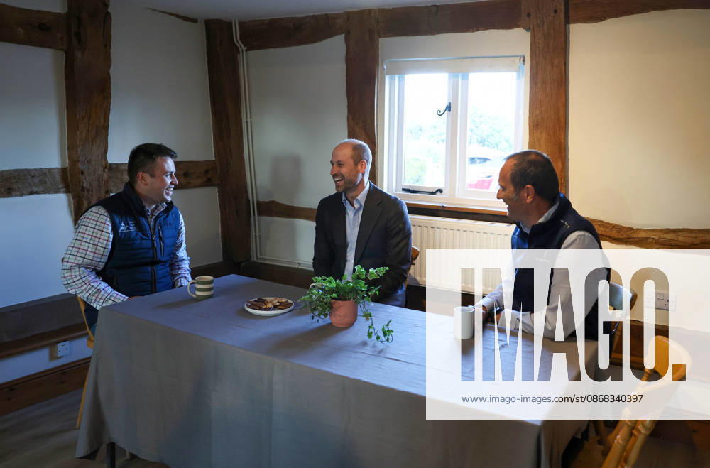 The Prince of Wales Meets Communities, Organisations and Farmers Tackling Flood Risk and Climate-Resilience in Monmouthshire and Herefordshire 01 10 2026. Monkhall Farm, Herefordshire, UK. His Royal Highness Prince William, in his role as The Duke of Cornwall, during a visit to Monkhall Farm in Herefordshire, to meet 25-year-old Harry Davies, the incoming tenant of The Duchy of Cornwalls first regenerative Farm Business Tenancy (rFBT). The Duke also met representatives from Regenified, who will be carrying out baseline assessments at Monkhall Farm as part of a Duchy-funded initiative to help its tenant farmers measure and evidence regenerative progress., Credit:Andrew Parsons Kensington Palace B66 Avalon United Kingdom, England, M