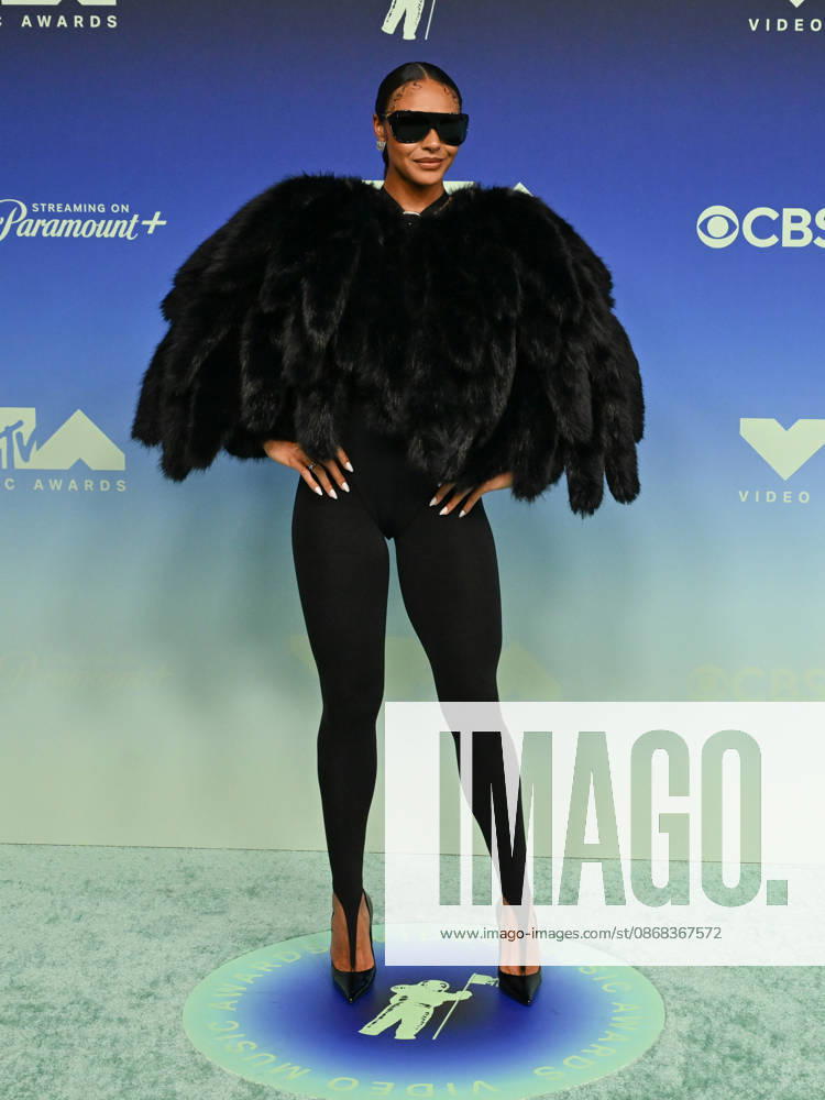 JORDAN COLEMAN attends the 2026 MTV Video Music Awards â€oeVMAs†teal carpet. Los Angeles USA - ZUMAb173 20260927_aap_b173_434