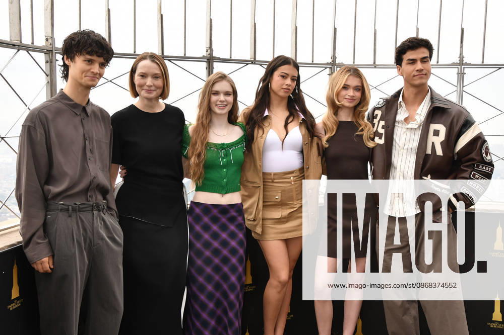 NEW YORK, NY- OCTOBER 1: Arthur Conti, Samantha Sloyan, Summer H. Howell, Amber Midthunder, Alison Thornton and Joel Oulette pictured during a visit to he Empire State Building Ahead of the Release of Mike Flannigan s Carrie on October 1, 2026 in New York City.