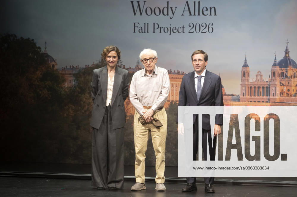 Isabel Diaz Ayuso, Woody Allen und JoseLuis Martinez-Almeida Navasques beim offiziellen Empfang zum Drehstart des Woody Allen Fall Project 2026 in den Teatros del Canal. Madrid