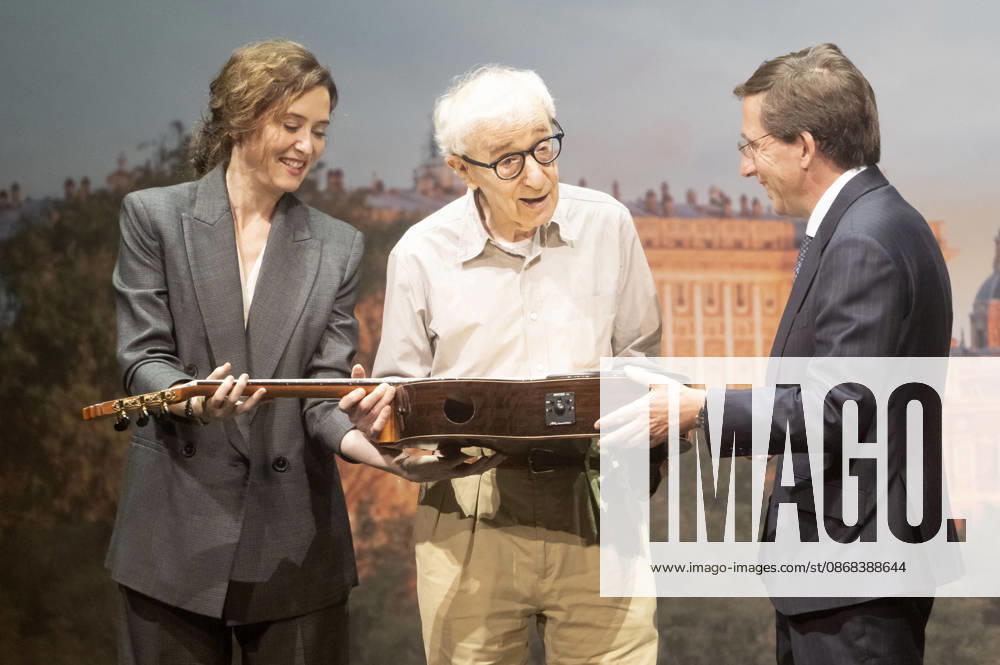 Isabel Diaz Ayuso, Woody Allen und JoseLuis Martinez-Almeida Navasques beim offiziellen Empfang zum Drehstart des Woody Allen Fall Project 2026 in den Teatros del Canal. Madrid