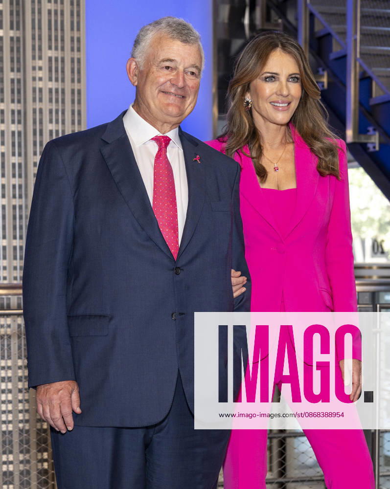 WILLIAM P. LAUDER and ELIZABETH HURLEY visit the Empire State Building in New York to honor Breast Cancer Awareness Month and the Breast Cancer Campaign with The Estee Lauder Company. 1 October 2026 New York USA - ZUMAa265 20261001_zep_a265_040