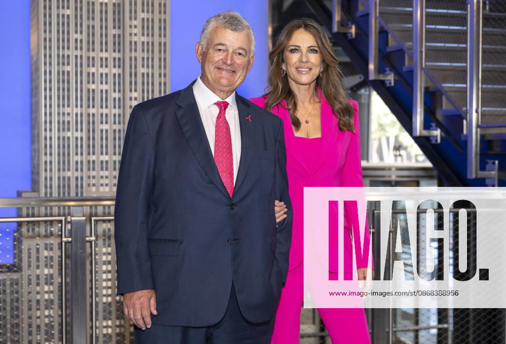 WILLIAM P. LAUDER and ELIZABETH HURLEY visit the Empire State Building in New York to honor Breast Cancer Awareness Month and the Breast Cancer Campaign with The Estee Lauder Company. 1 October 2026 New York USA - ZUMAa265 20261001_zep_a265_041