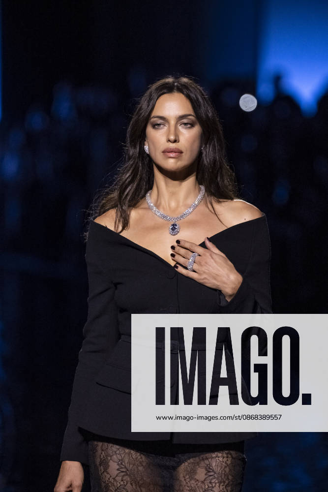 Irina Shayk at the Messika Terres de Contrastes fashion show on the sidelines of the Spring Summer 2027 Ready-to-Wear collections during Paris Fashion Week (PFW) on October 1, 2026, in Paris, France. Messika’s Terres de Contrastes fashion show on the sidelines of the Spring Summer 2027 Ready-to-Wear collections during Paris Fashion Week (PFW) on October 1, 2026, Paris, France