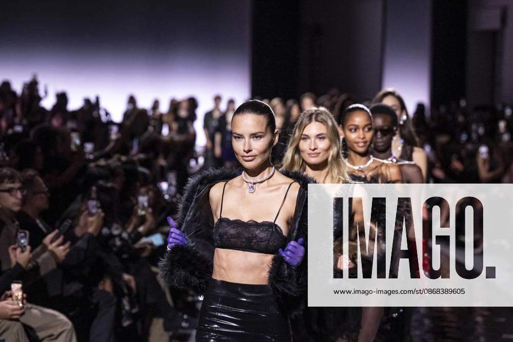 Messika’s Terres de Contrastes fashion show on the sidelines of the Spring Summer 2027 Ready-to-Wear collections during Paris Fashion Week (PFW) on October 1, 2026, in Paris, France. Messika’s Terres de Contrastes fashion show on the sidelines of the Spring Summer 2027 Ready-to-Wear collections during Paris Fashion Week (PFW) on October 1, 2026, in Paris, France
