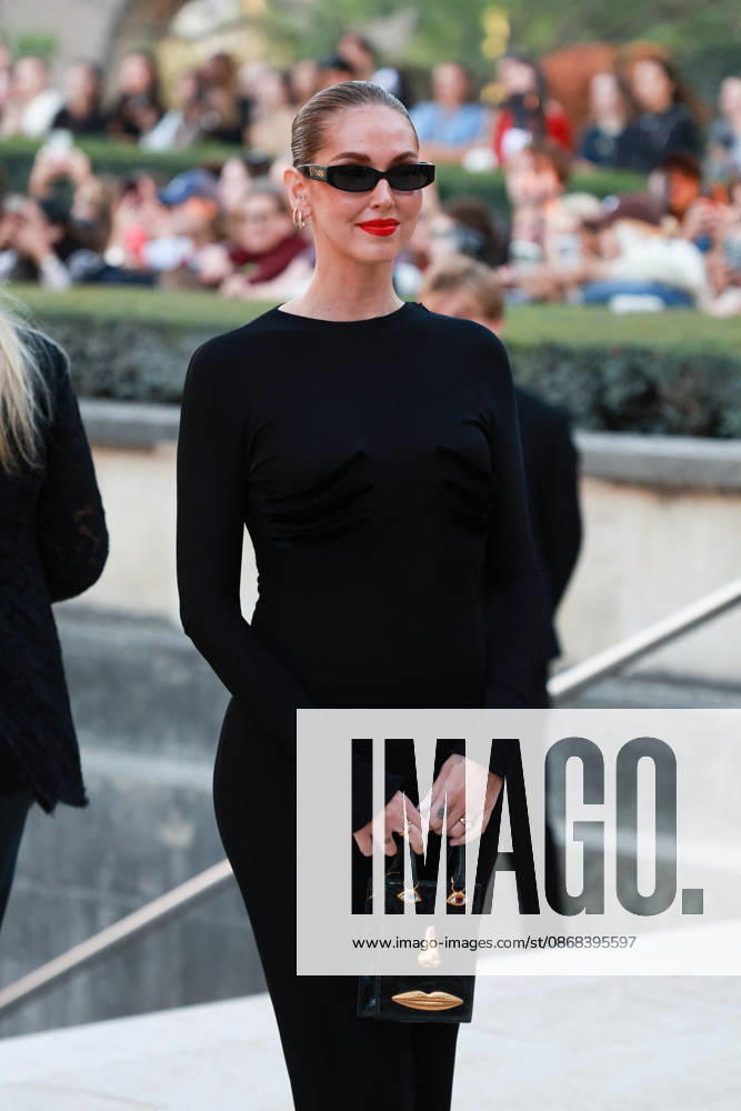 Chiara Ferragni at the Schiaparelli Spring Summer 2027 Women’s Ready-to-Wear Collection fashion show during Paris Fashion Week (PFW) on October 1, 2026. Florian Lavielle, Bestimage. Schiaparelli’s Spring Summer 2027 Women’s Ready-to-Wear Collection fashion show at Paris Fashion Week (PFW) on October 1, 2026, Paris, France