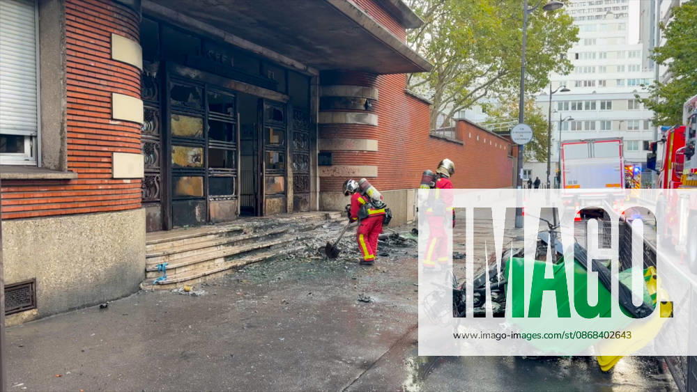 School Facade Burned During Student Blockade - Paris Videograbs - Firefighters work at the scene following an early morning blaze that damaged the facade of Gaston-Bachelard High School in the 13th arrondissement. The incident occurred as nationwide student blockades forced the closure of more than 400 high schools amid mounting political and security tensions. Paris, France, October 2, 2026. Photo by CLPRESS ABACAPRESS.COM Paris Ile-de-France France