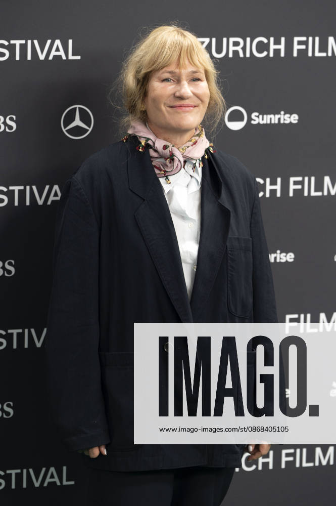 Valerie Perrin bei der Premiere des Kinofilms Violette Violette oder Frisches Wasser für die Blumen auf dem 22. Zurich Film Festival im Corso. Zürich