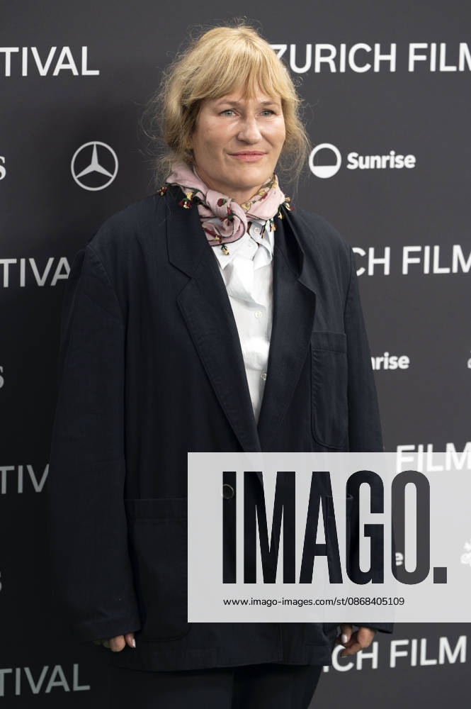 Valerie Perrin bei der Premiere des Kinofilms Violette Violette oder Frisches Wasser für die Blumen auf dem 22. Zurich Film Festival im Corso. Zürich
