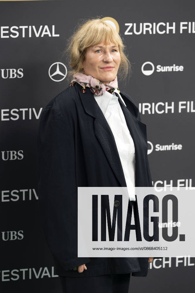Valerie Perrin bei der Premiere des Kinofilms Violette Violette oder Frisches Wasser für die Blumen auf dem 22. Zurich Film Festival im Corso. Zürich