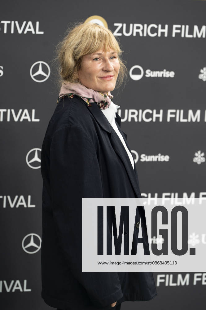Valerie Perrin bei der Premiere des Kinofilms Violette Violette oder Frisches Wasser für die Blumen auf dem 22. Zurich Film Festival im Corso. Zürich