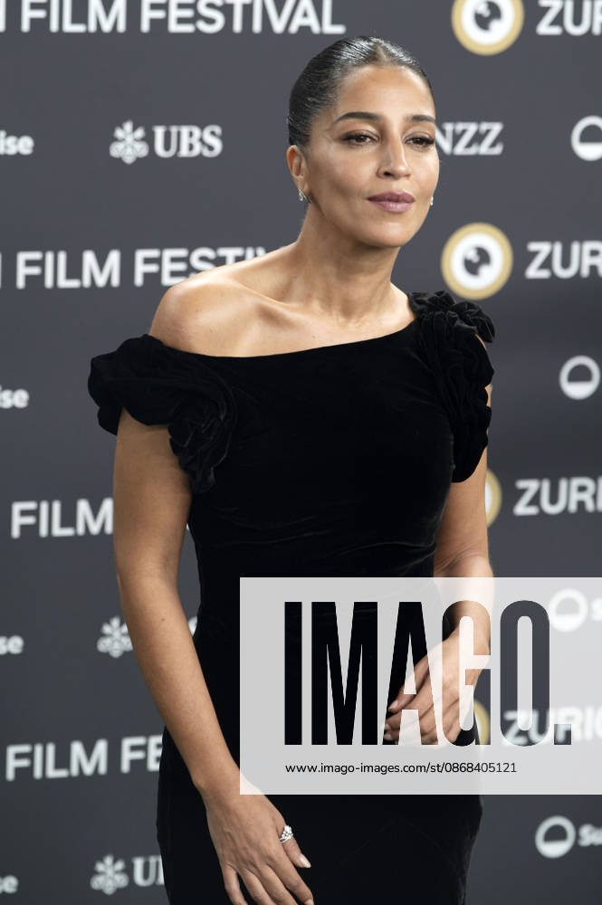 Leila Bekhti bei der Premiere des Kinofilms Violette Violette oder Frisches Wasser für die Blumen auf dem 22. Zurich Film Festival im Corso. Zürich