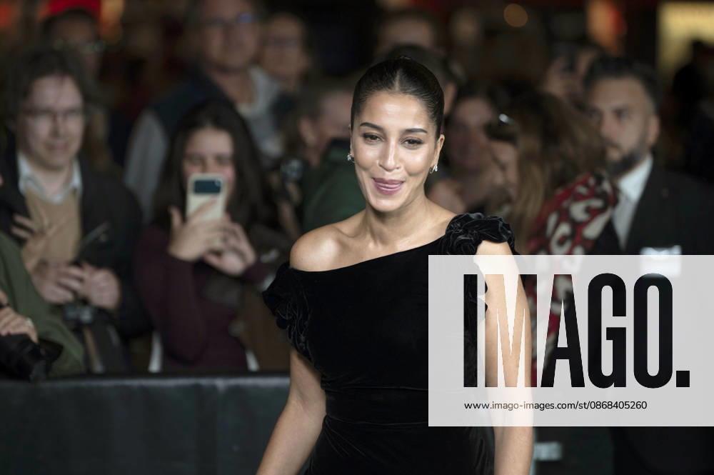 Leila Bekhti bei der Premiere des Kinofilms Violette Violette oder Frisches Wasser für die Blumen auf dem 22. Zurich Film Festival im Corso. Zürich