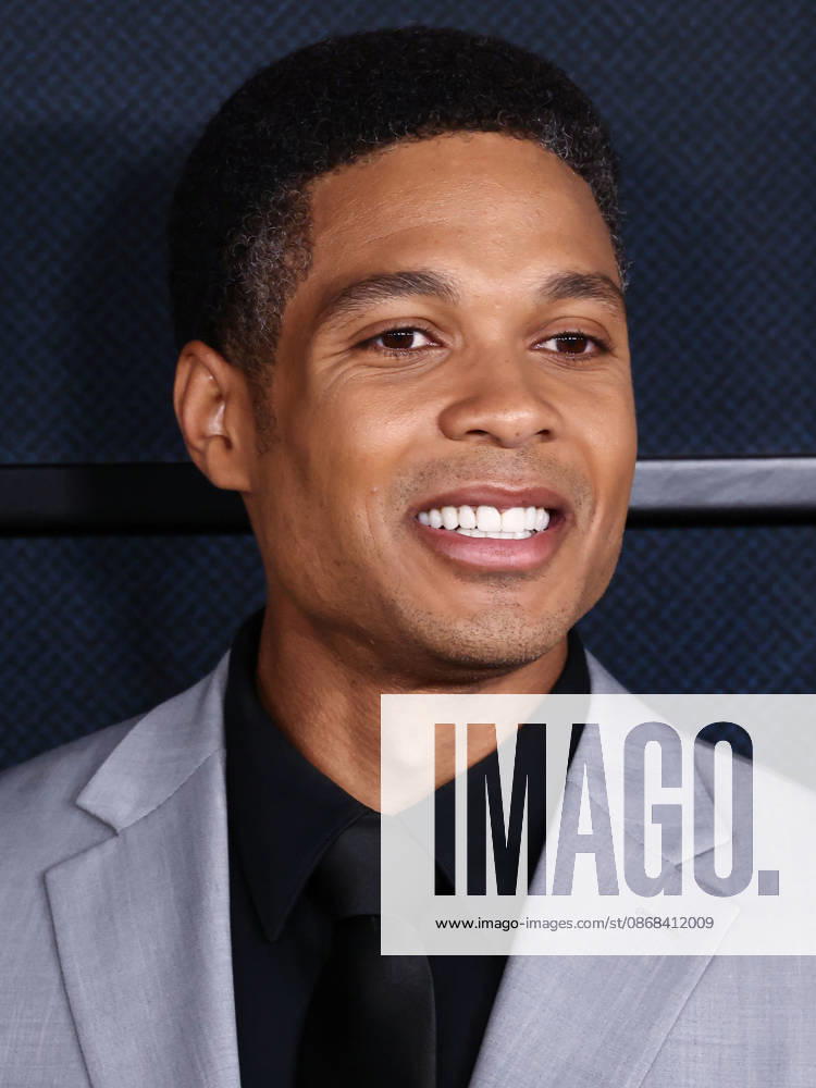 World Premiere Of Netflix s Animals WESTWOOD, LOS ANGELES, CALIFORNIA, USA - OCTOBER 01: Ray Fisher arrives at the World Premiere Of Netflix s Animals held at Westwood Village Theater on October 1, 2026 in Westwood, Los Angeles, California, United States. Westwood Westwood Village Theater California United States
