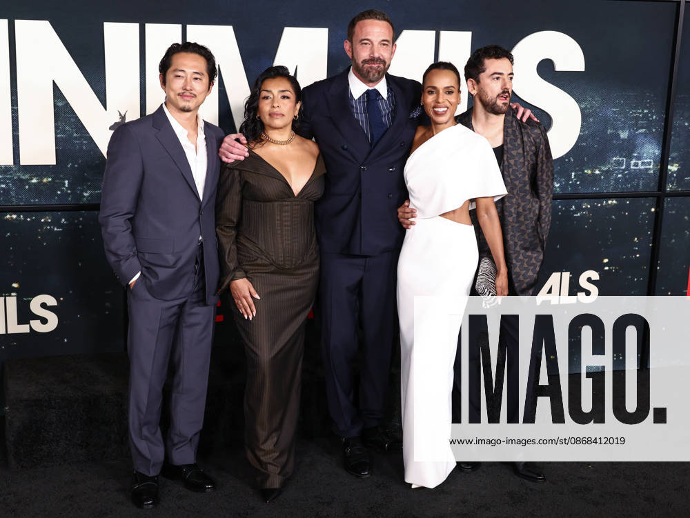World Premiere Of Netflix s Animals WESTWOOD, LOS ANGELES, CALIFORNIA, USA - OCTOBER 01: Steven Yeun, Adriana Paz, Ben Affleck, Kerry Washington and Luis Gerardo Mendez arrive at the World Premiere Of Netflix s Animals held at Westwood Village Theater on October 1, 2026 in Westwood, Los Angeles, California, United States. Westwood Westwood Village Theater California United States