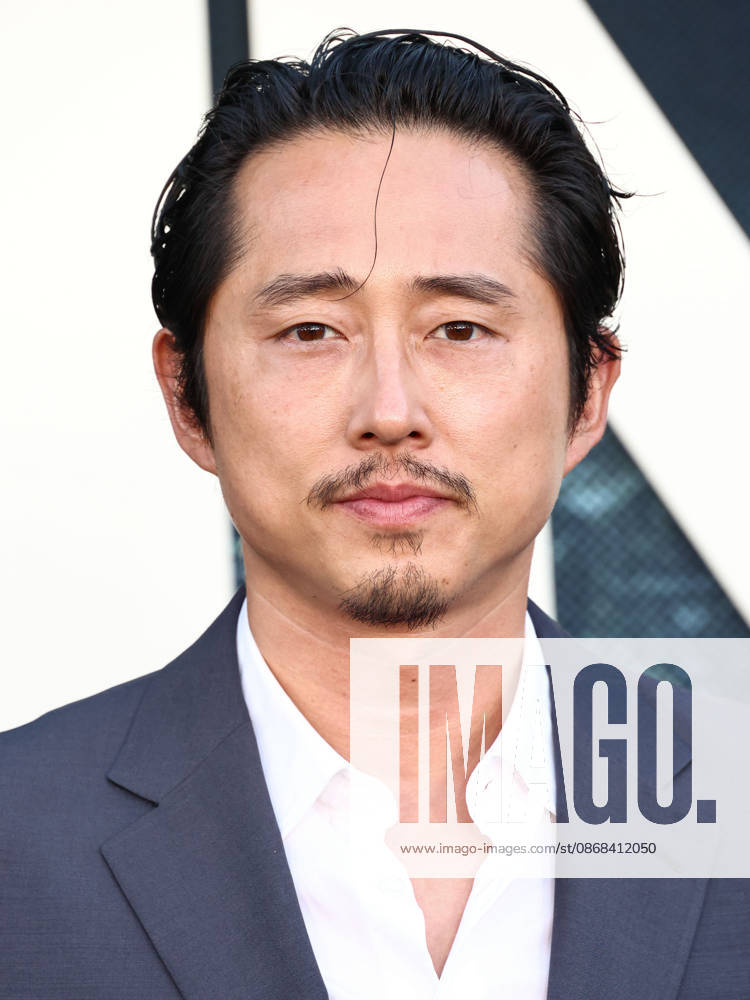 World Premiere Of Netflix s Animals WESTWOOD, LOS ANGELES, CALIFORNIA, USA - OCTOBER 01: Steven Yeun arrives at the World Premiere Of Netflix s Animals held at Westwood Village Theater on October 1, 2026 in Westwood, Los Angeles, California, United States. Westwood Westwood Village Theater California United States