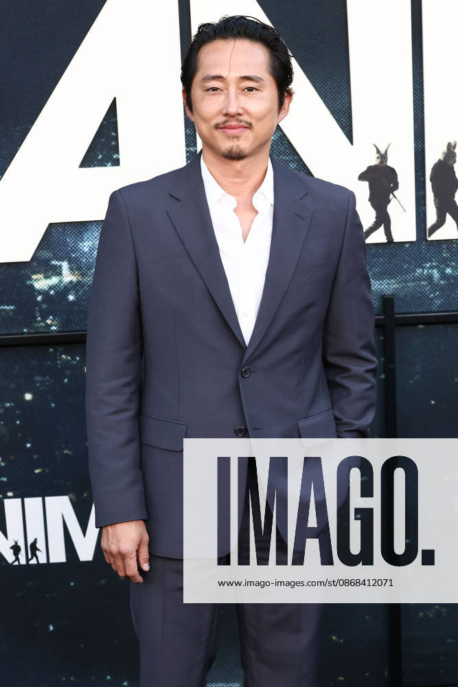 World Premiere Of Netflix s Animals WESTWOOD, LOS ANGELES, CALIFORNIA, USA - OCTOBER 01: Steven Yeun arrives at the World Premiere Of Netflix s Animals held at Westwood Village Theater on October 1, 2026 in Westwood, Los Angeles, California, United States. Westwood Westwood Village Theater California United States
