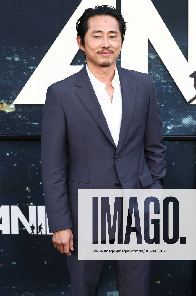 World Premiere Of Netflix s Animals WESTWOOD, LOS ANGELES, CALIFORNIA, USA - OCTOBER 01: Steven Yeun arrives at the World Premiere Of Netflix s Animals held at Westwood Village Theater on October 1, 2026 in Westwood, Los Angeles, California, United States. Westwood Westwood Village Theater California United States
