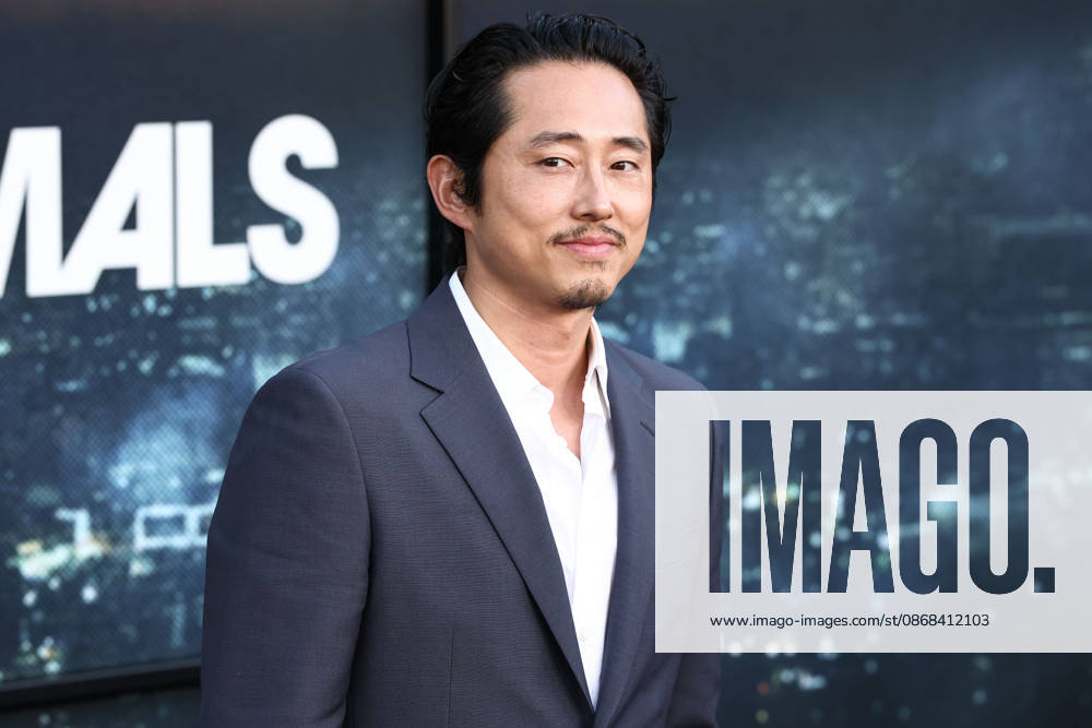 World Premiere Of Netflix s Animals WESTWOOD, LOS ANGELES, CALIFORNIA, USA - OCTOBER 01: Steven Yeun arrives at the World Premiere Of Netflix s Animals held at Westwood Village Theater on October 1, 2026 in Westwood, Los Angeles, California, United States. Westwood Westwood Village Theater California United States