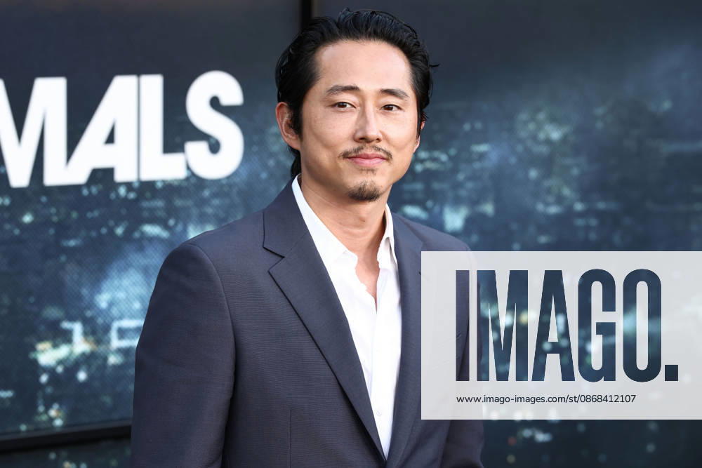 World Premiere Of Netflix s Animals WESTWOOD, LOS ANGELES, CALIFORNIA, USA - OCTOBER 01: Steven Yeun arrives at the World Premiere Of Netflix s Animals held at Westwood Village Theater on October 1, 2026 in Westwood, Los Angeles, California, United States. Westwood Westwood Village Theater California United States