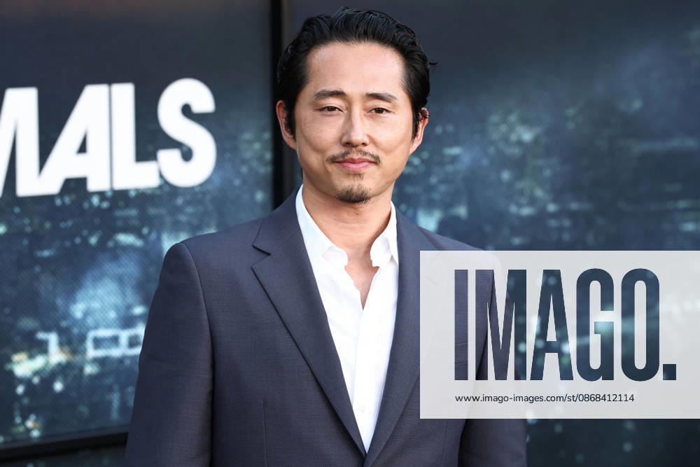 World Premiere Of Netflix s Animals WESTWOOD, LOS ANGELES, CALIFORNIA, USA - OCTOBER 01: Steven Yeun arrives at the World Premiere Of Netflix s Animals held at Westwood Village Theater on October 1, 2026 in Westwood, Los Angeles, California, United States. Westwood Westwood Village Theater California United States
