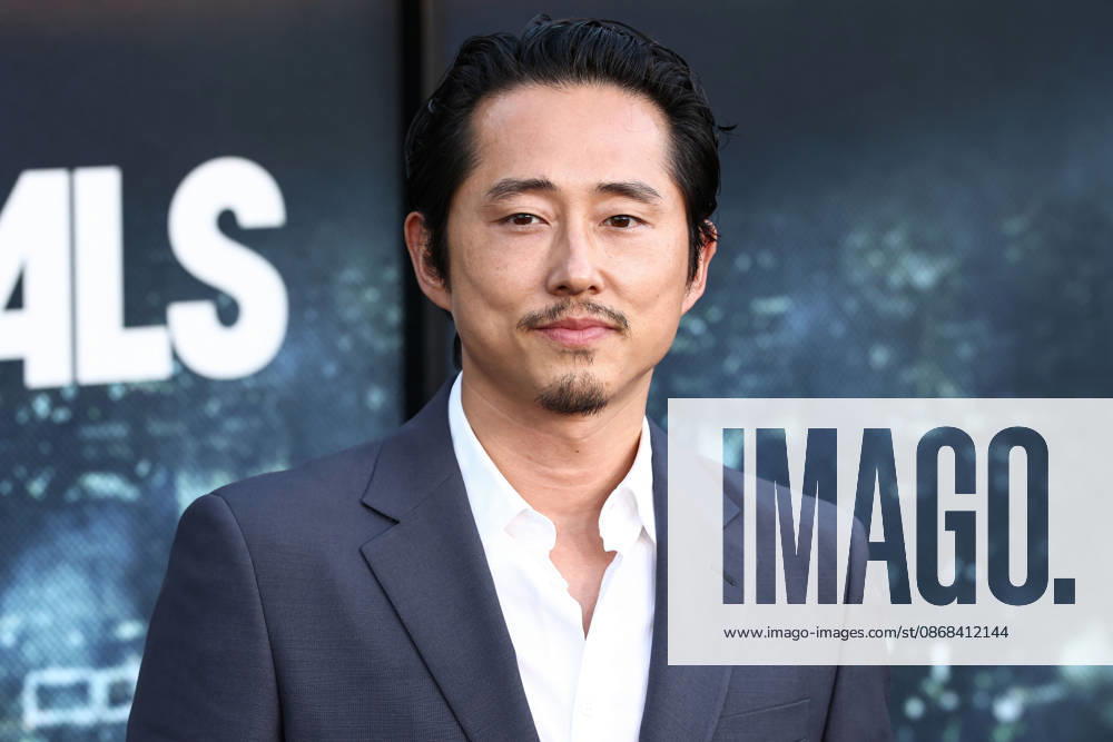 World Premiere Of Netflix s Animals WESTWOOD, LOS ANGELES, CALIFORNIA, USA - OCTOBER 01: Steven Yeun arrives at the World Premiere Of Netflix s Animals held at Westwood Village Theater on October 1, 2026 in Westwood, Los Angeles, California, United States. Westwood Westwood Village Theater California United States
