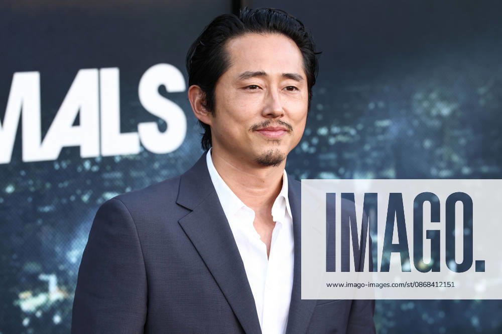 World Premiere Of Netflix s Animals WESTWOOD, LOS ANGELES, CALIFORNIA, USA - OCTOBER 01: Steven Yeun arrives at the World Premiere Of Netflix s Animals held at Westwood Village Theater on October 1, 2026 in Westwood, Los Angeles, California, United States. Westwood Westwood Village Theater California United States