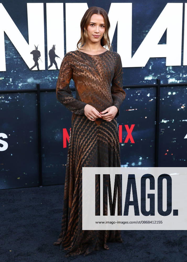 World Premiere Of Netflix s Animals WESTWOOD, LOS ANGELES, CALIFORNIA, USA - OCTOBER 01: Taylor Cooper arrives at the World Premiere Of Netflix s Animals held at Westwood Village Theater on October 1, 2026 in Westwood, Los Angeles, California, United States. Westwood Westwood Village Theater California United States