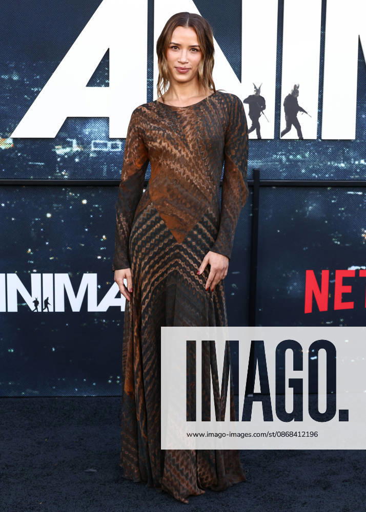 World Premiere Of Netflix s Animals WESTWOOD, LOS ANGELES, CALIFORNIA, USA - OCTOBER 01: Taylor Cooper arrives at the World Premiere Of Netflix s Animals held at Westwood Village Theater on October 1, 2026 in Westwood, Los Angeles, California, United States. Westwood Westwood Village Theater California United States