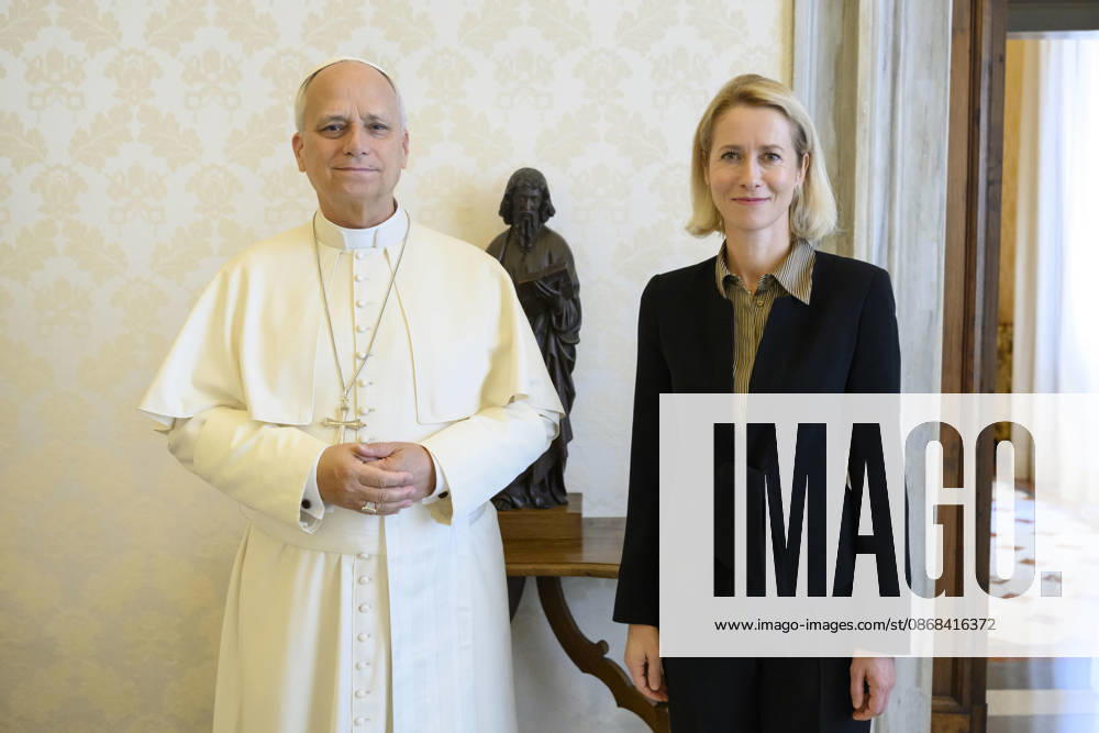 Città Del Vaticano: Papa Leone XIV incontra S.E. la Signora Kaja Kallas, Alto Rappresentante per gli Affari Esteri e Vice Presidente della Commissione Europea, Città del Vaticano, 2 ottobre 2026 ANSA Simone Risoluti - Vatican media +++ UFFICIO STAMPA +++ FOTO NON IN VENDITA - DA USARE SOLO PER FINI GIORNALISTICI +++ NPK +++ An handout picture. provided by Vatican media press office, shows Pope Leo XIV meeting H.E. Mrs. Kaja Kallas, High Representative for Foreign Affairs and Vice-President of the European Commission, Vatican City, 2 October 2026 ANSA Simone Risoluti - Vatican media press office handout +++ ANSA PROVIDES ACCESS TO THIS HANDOUT PHOTO TO BE USED SOLELY TO ILLUSTRATE NEWS REPORTING OR COMMENTARY ON THE - ZUMAa110 20261002_zaf_a110_027