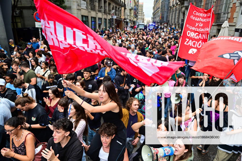 Tenants and housing activists gather outside the Congress of Deputies in Madrid during a demonstration called by the Sindicato de Inquilinas e Inquilinos de Madrid. The protest takes place on the Spanish Parliament votes on two Royal Decree-Laws on housing: one concerning measures to protect the social function of housing and increase affordable housing supply, and another aimed at strengthening the stability of habitual rental contracts. Madrid Spain - ZUMAz108 20261002_znp_z108_002