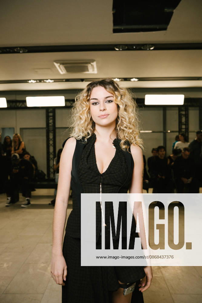Adele Castillon in the front row at the Ottolinger Spring Summer 2027 Women’s Ready-to-Wear show during Paris Fashion Week (PFW) in Paris, France, on October 2, 2026 Sam Delpech Bestimage Adele Castillon at the Ottolinger show during Paris Fashion Week (PFW) in Paris, France, on October 2, 2026 Paris, France