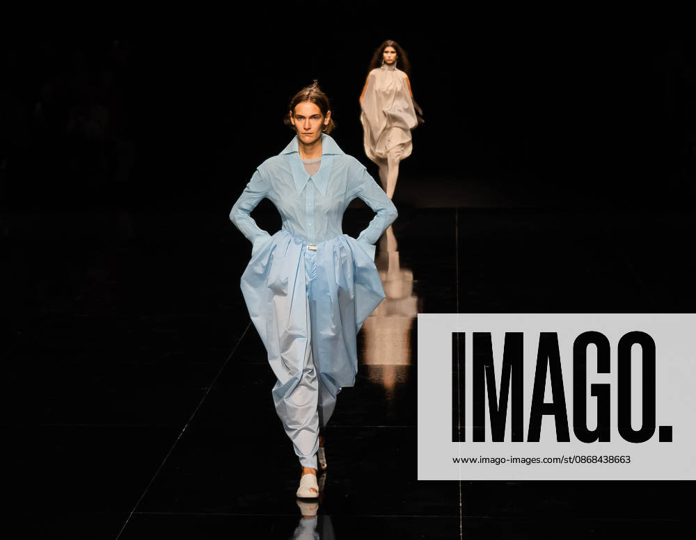Paris Fashion Week Women s Wear SPRING SUMMER 2027 Collection ISSEY MIYAKE October 2, 2026 Sylvie Lefort Photography MAXPPP 02 10 2026 @Sylvie Lefort Photography MAXPPP October 1, 2026 Models showcase designs from the ISSEY MIYAKE Women’s Spring Summer 2027 collection during Paris Fashion Week in Paris, France, October 2, 2026. The presentation of the women’s collections ran from September 28 to October 6, 26.
