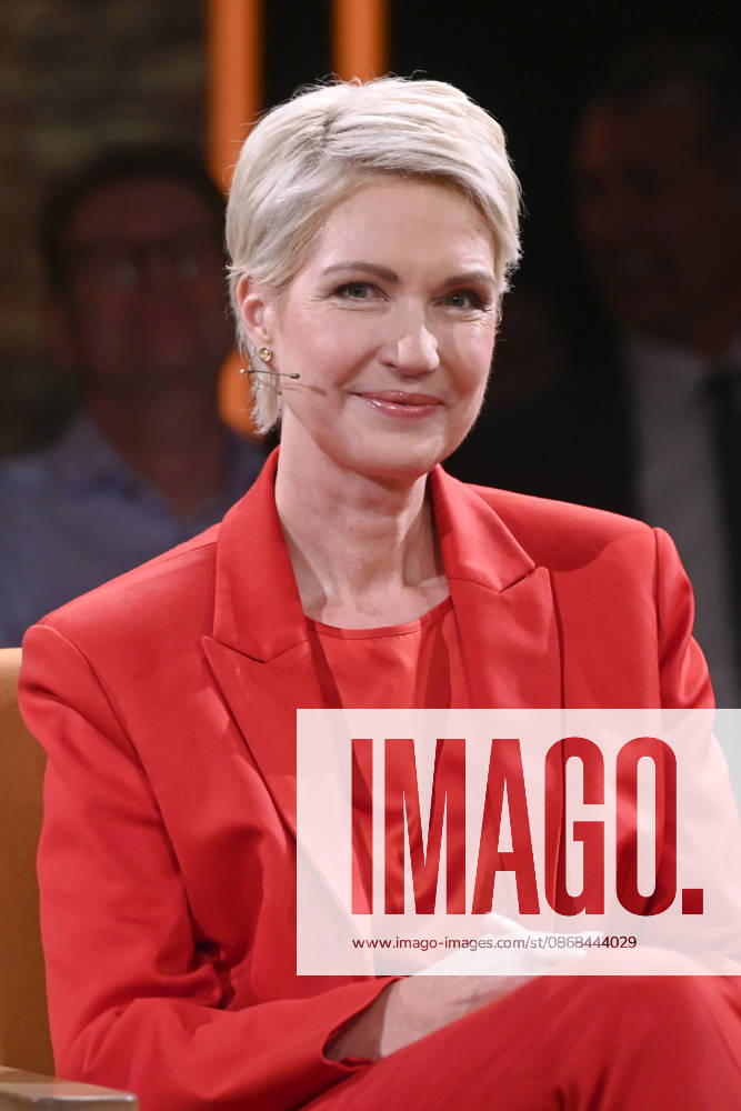 Manuela Schwesig bei der Aufzeichnung der RB Talkshow 3nach9 im Radio Bremen-Studio. Bremen
