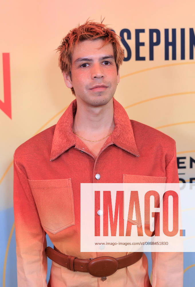 Julio Torres at the Critics Choice Associationâ€⠢s 6th Annual Celebration of Cinema & Television on Friday October 2, 2026 at the Four Seasons Hotel in Beverly Hills, California. JAVIER ROJAS PI Beverly Hills USA - ZUMAp124 20261002_zaa_p124_071