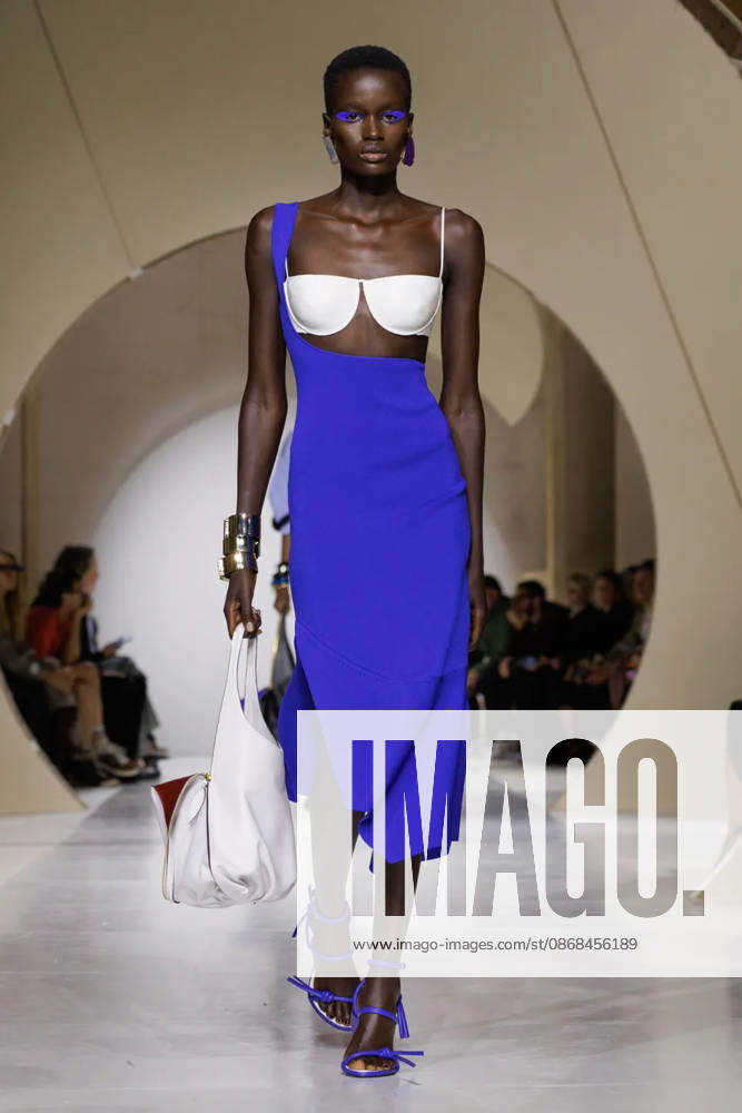 (261003) -- PARIS, Oct. 3, 2026 -- A model presents a creation from the Womenswear Spring Summer 2027 collections by Givenchy during the Paris Fashion Week in Paris, France, Oct. 2, 2026. ( Handout via Xinhua) FRANCE-PARIS-FASHION WEEK-GIVENCHY MeetEurope