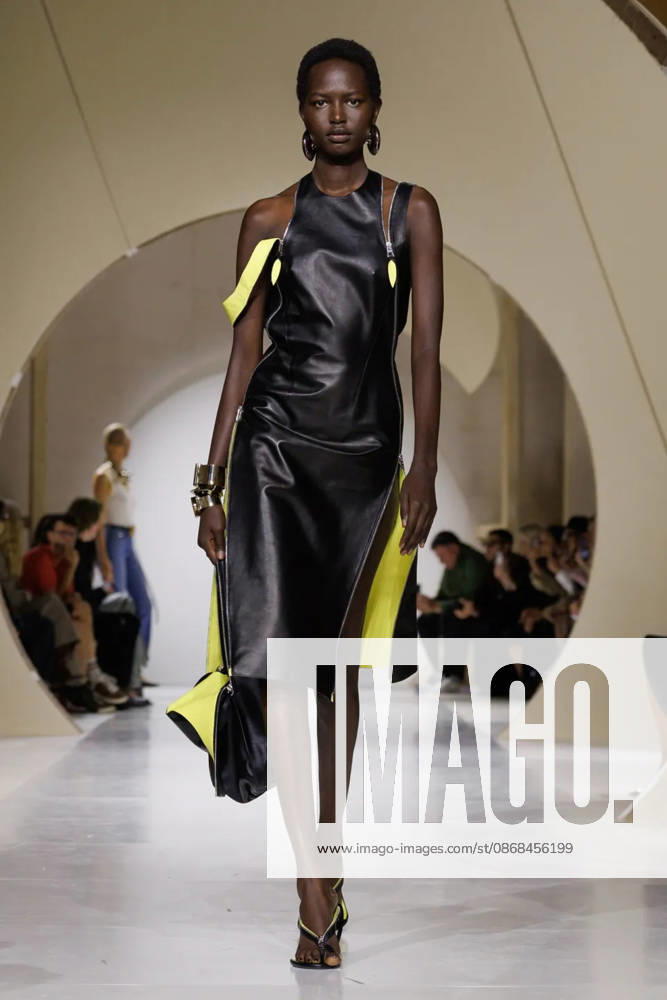(261003) -- PARIS, Oct. 3, 2026 -- A model presents a creation from the Womenswear Spring Summer 2027 collections by Givenchy during the Paris Fashion Week in Paris, France, Oct. 2, 2026. ( Handout via Xinhua) FRANCE-PARIS-FASHION WEEK-GIVENCHY MeetEurope